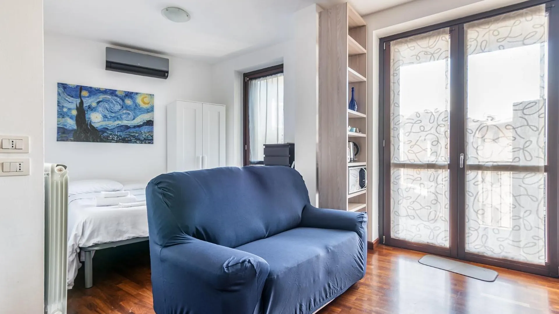 Milano Certosa 2 Pax Wi-Fi - Sapri location